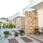 شقة Pebble Garden *