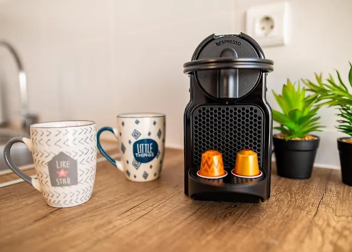 Apartment Pebble Garden *