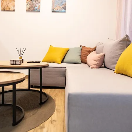Pebble Garden Olive Branch - Magnolia Apartment *