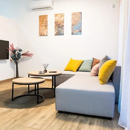 Apartment Pebble Garden Olive Branch - Magnolia *